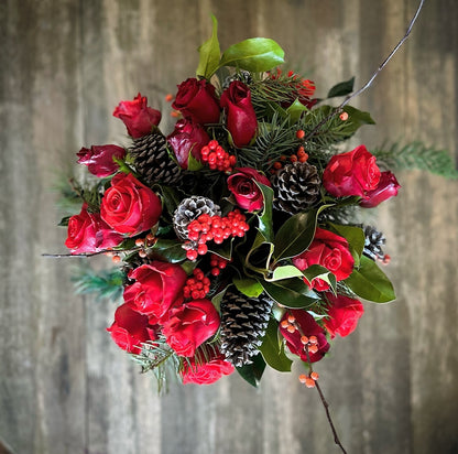 ELEGANT CHRISTMAS BOUQUET