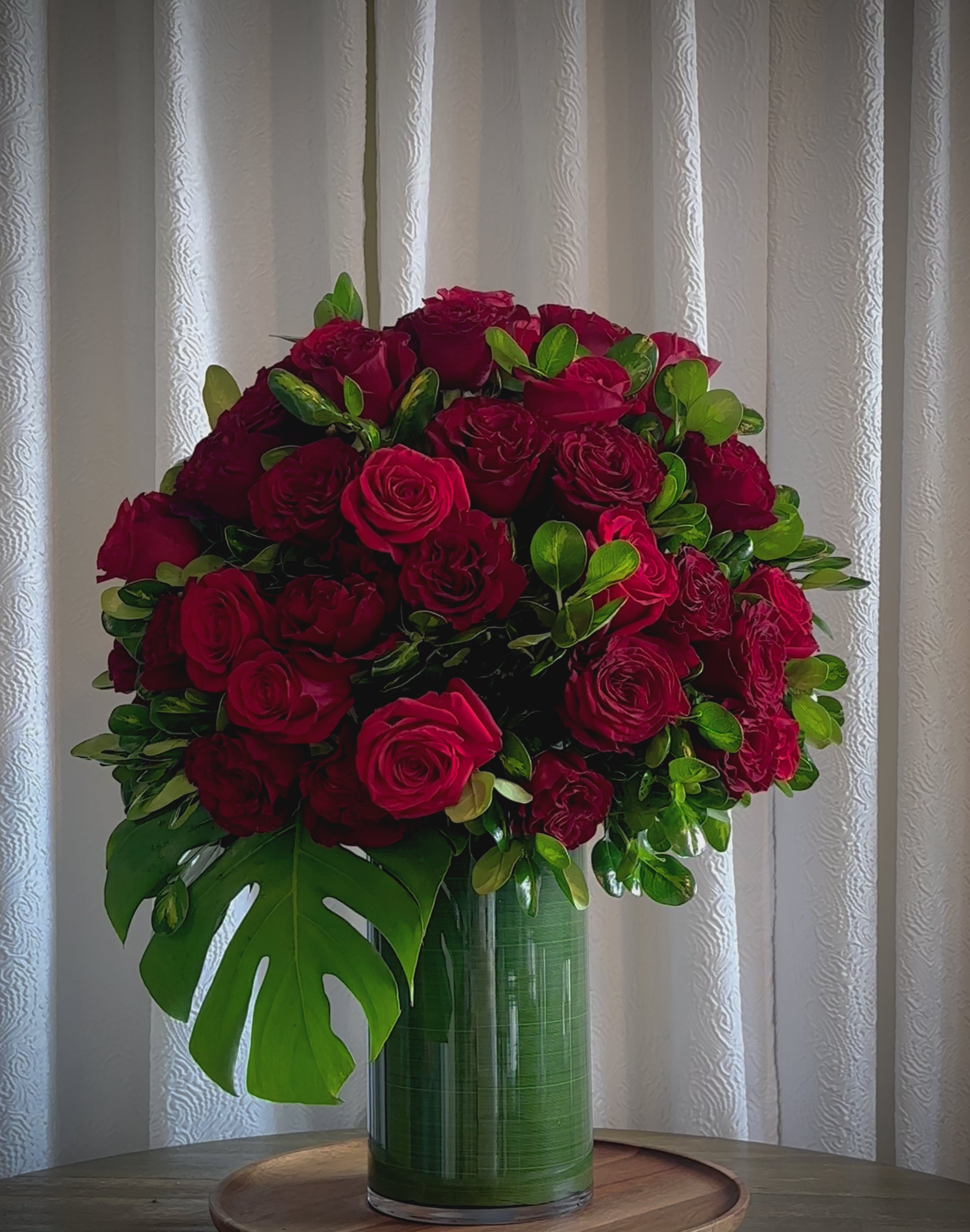Red Velvet Crimson Luxe Bouquet – BUY FLOWERS LA